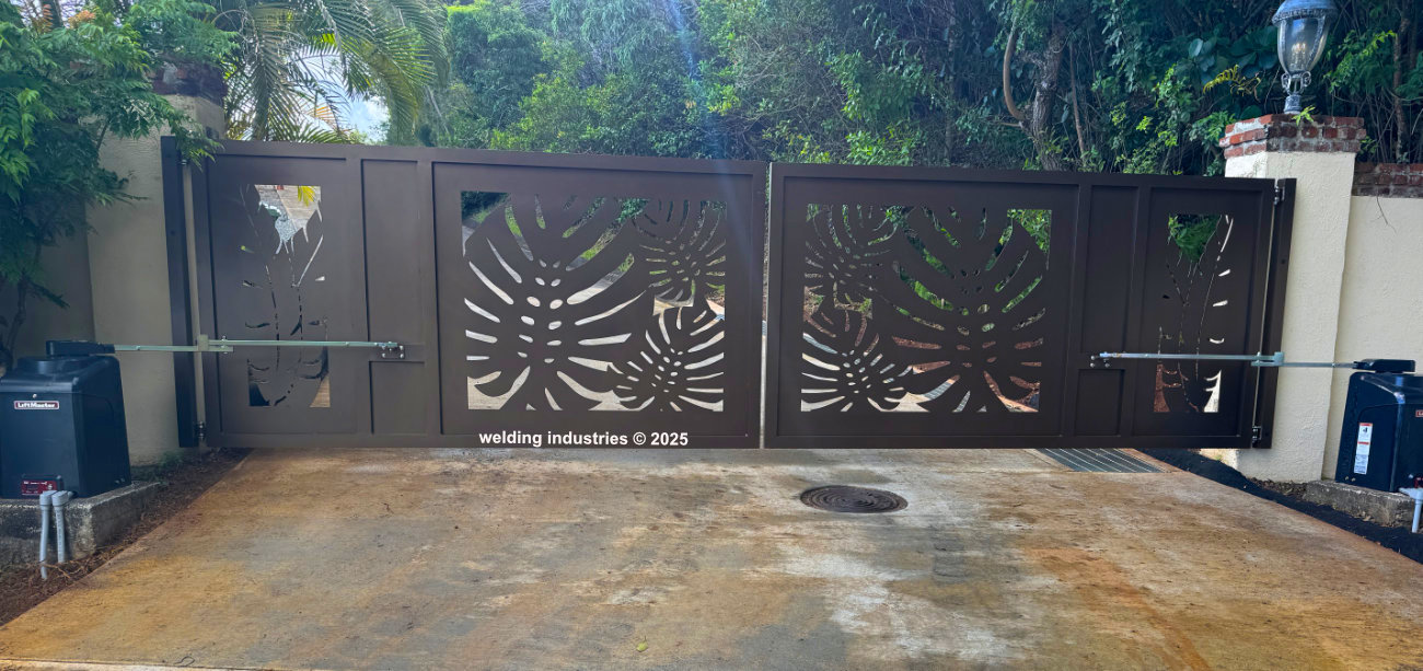 Aha Aina Gate